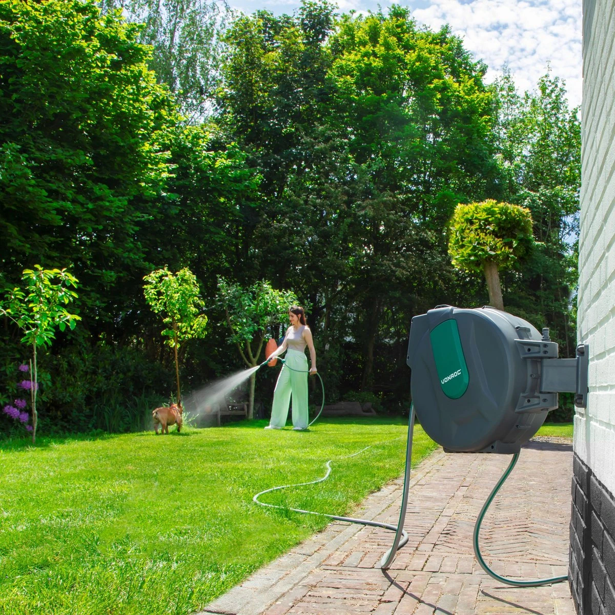 VONROC Automatische Slanghaspel – Incl. 25m Tuinslang, Aansluitslang, Spuitstuk, Koppelingen & Kraanaansluiting - Afbeelding 7