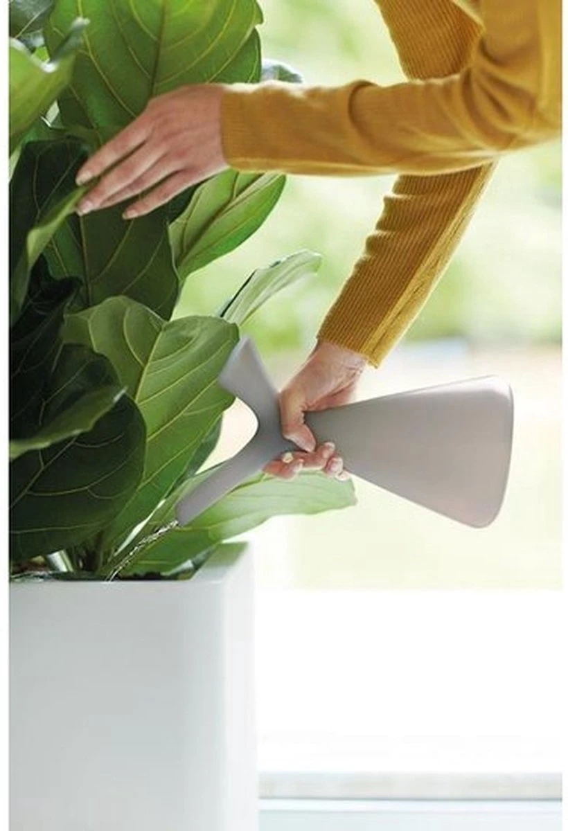 Elho Plunge Gieter 20 - Gieter Voor Binnenaccessoires - Ø 15.0 X H 29.5 Cm - Grijs/Warm Grijs - Afbeelding 4